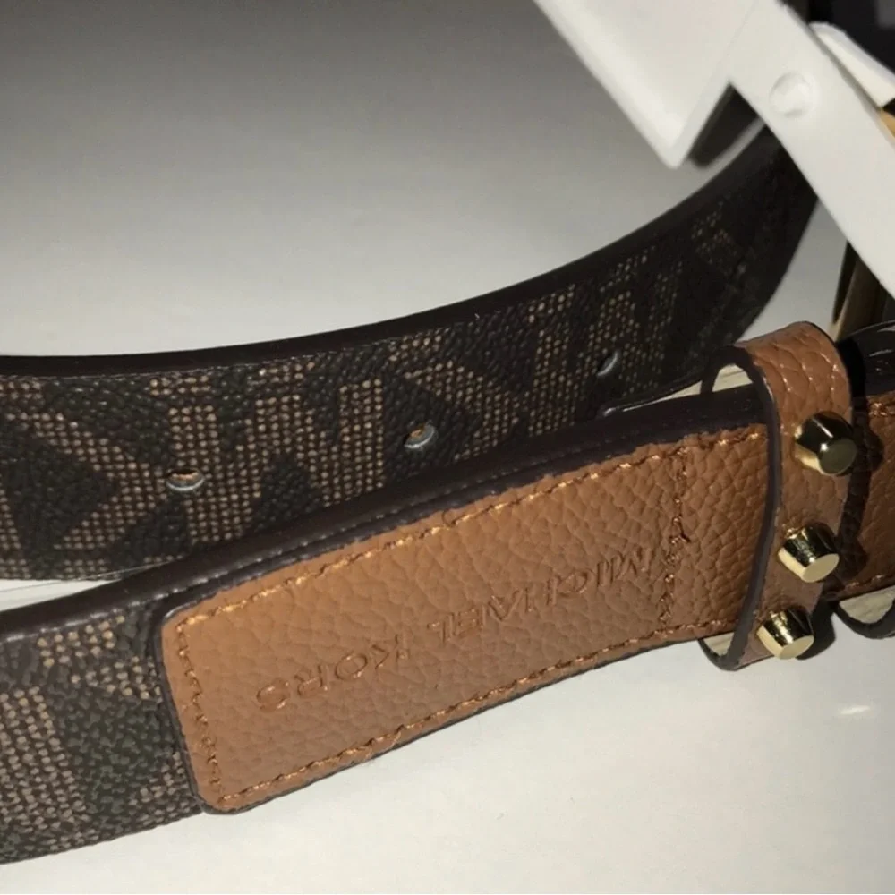Michael Kors Belt Brown Signature MK Logo. Size Medium. NWT
